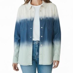Free People Ombre Denim Jacket XS Blue Chambray Raw Hem Button Shirt Jacket Chic